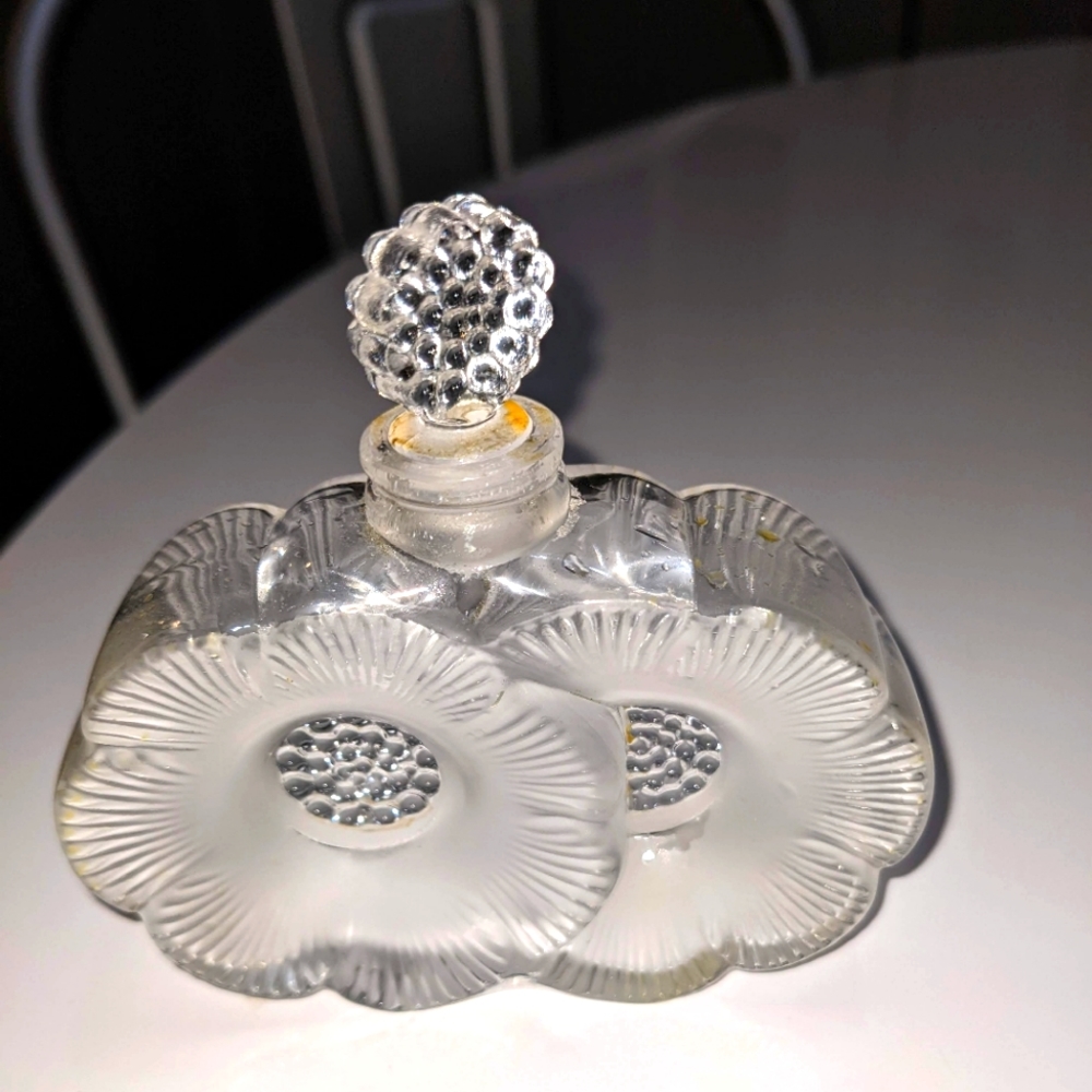 Signed Lalique vintage perfume bottle